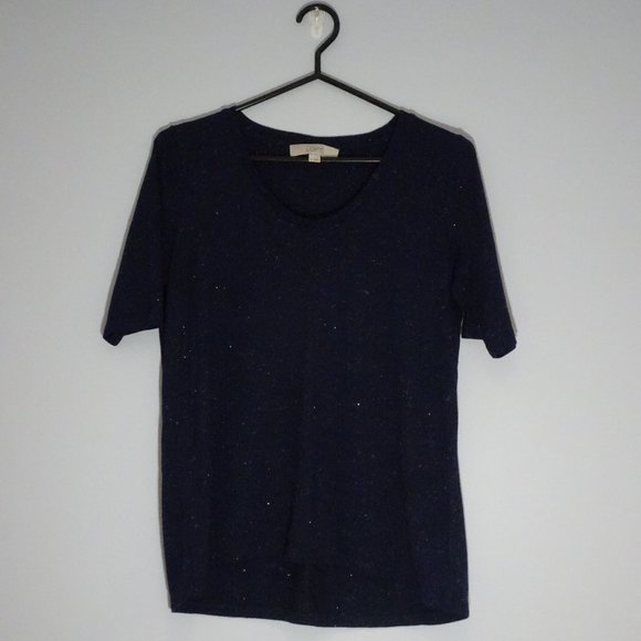 LAST CHANCE! MAKE AN OFFER!!! LOFT Navy t-shirt with shimmer thread. - Picture 2 of 3